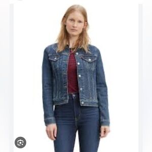 Levi’s - Classic Denim Jean Jacket